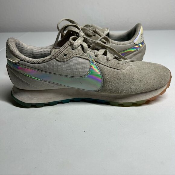 Women's NIKE 'Prelove OX Rainbow' Size 8 US Runners Beige - Picture 9 of 14